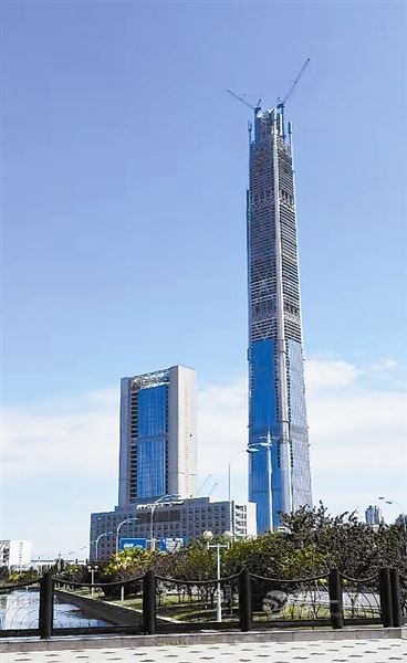 天津超高层建筑安装柔性幕墙 117大厦外衣“牢不可破”