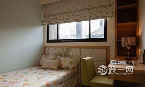 现代简约风格装修效果图 上海装修公司打造木色婚房