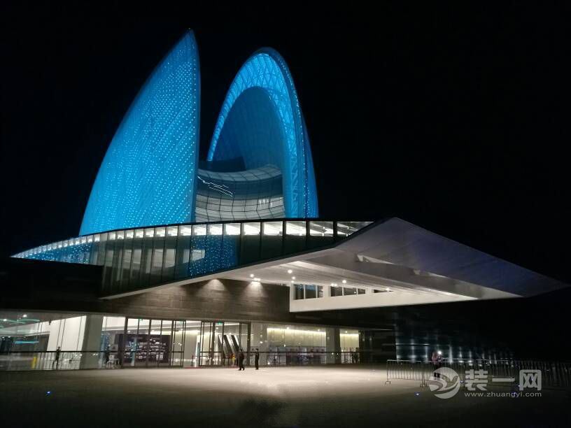 珠海野狸岛歌剧院装修设计果图 贝壳夜景璀璨夺目