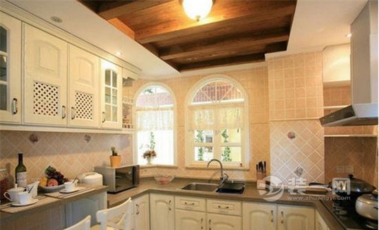 美式古典风格厨房装修效果图