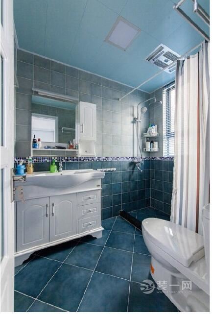 广州装修公司分享浴室装修效果图 浴缸装修效果图