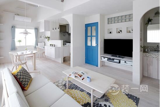 95平米浅色系小复式公寓 精心打造简约恬静日式屋