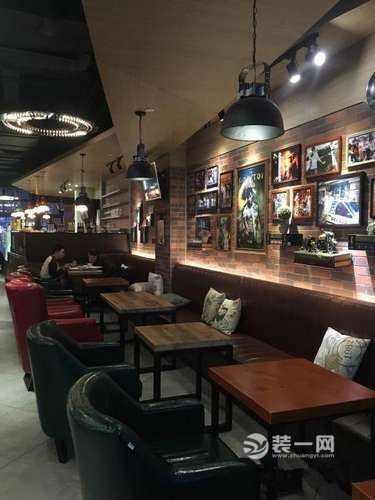 昆凌上海咖啡店整体装修风格温馨自然 咖啡价格人均94元