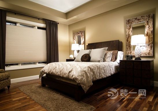 复合木地板卧室装修设计效果图