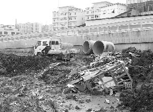 西湖区水厂路改造近三年未完工