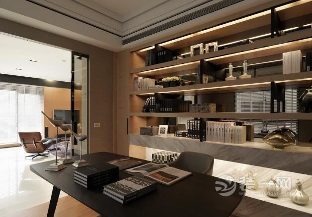 奢华风格装修 150平米也能改成一居室的灰色单身公寓