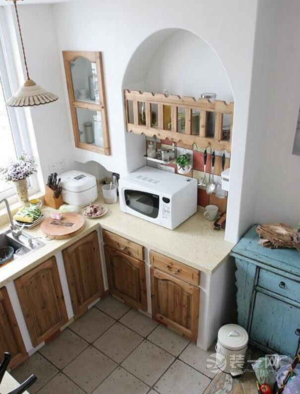 20张超美长方形厨房装修效果图 小户型也能轻易搞定