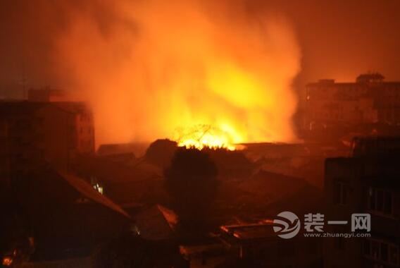 小区地下车库着火 合肥部分业主被困在楼上无法下楼