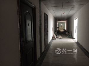 北京东路兆丰大厦业主购房8年仍未拿到房产证