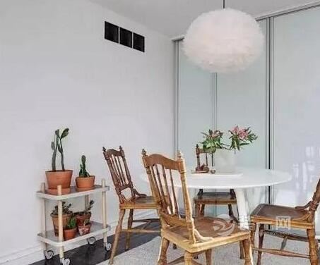 65平小户型单身公寓设计装修 让阳光和美食与你为伴