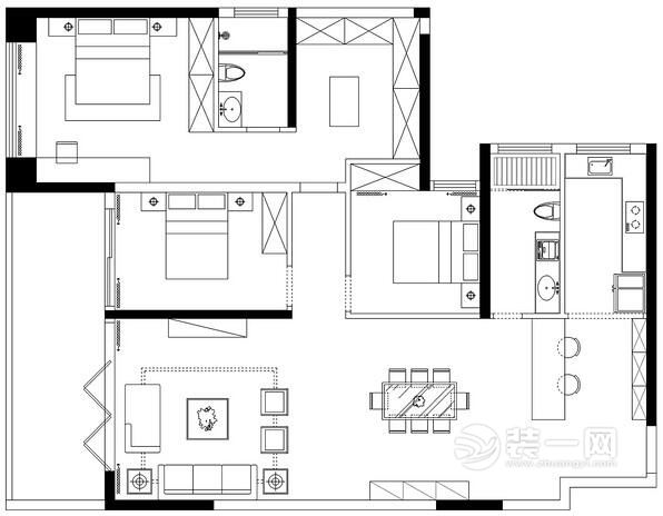 120平米三居室户型图