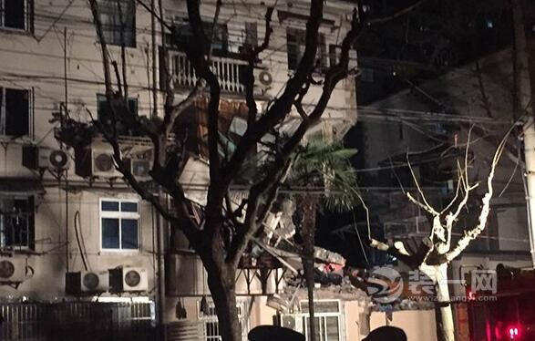 上海居民楼坍塌居民得到安置 房屋受损情况正在评估