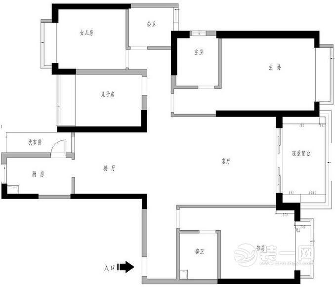 130平米三居室户型图