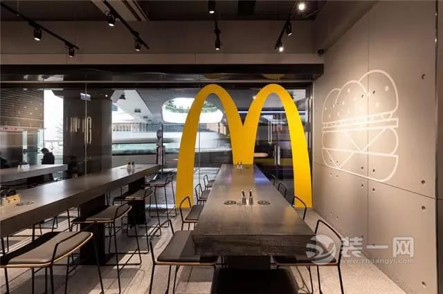 现代风格麦当劳快餐店装修效果图