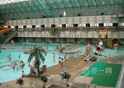 上海酒店装修悬空泳池颇吸睛 这些有腔调的泳池你去过吗