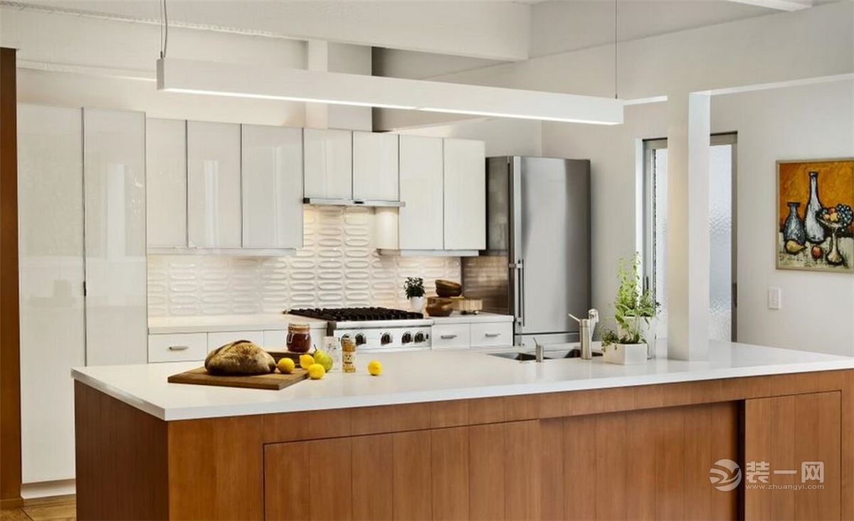 厨房装修效果图大全 广州装饰公司分享小户型设计狭长型厨房装修设计