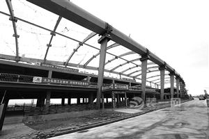 宁波T2航站楼已进入钢结构施工 "贝壳"大厅雏形已现
