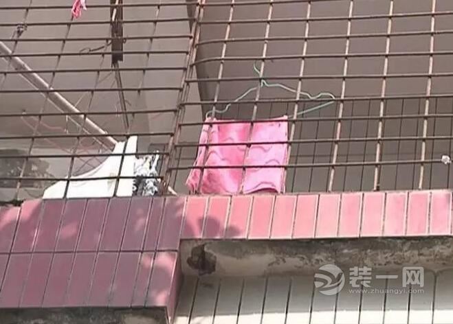 佛山10岁熊孩子命悬阳台 装修安装防盗窗如何才安全