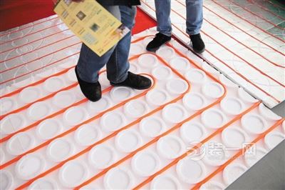 地热地板甲醛不禁烤 天津装修网提醒消费者购买需谨慎