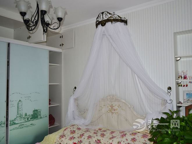 地中海风格卧室装修设计效果图