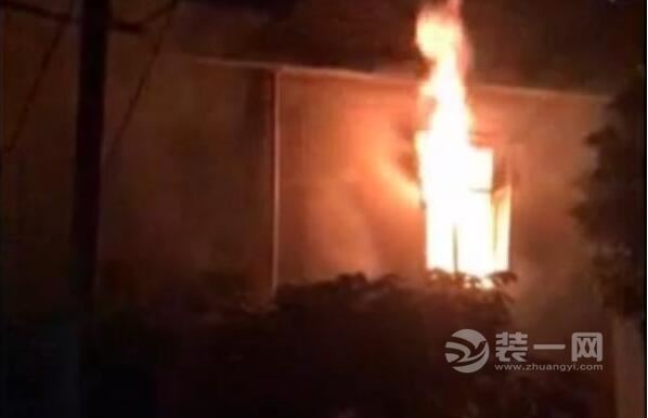广州民宅突发火灾两人亡 20条家庭存在火灾安全隐患