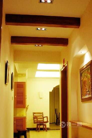 简约客厅巧装修 六安装饰客厅走廊吊顶设计