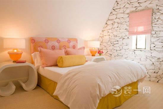 霍邱家装阁楼卧室设计 携着阳光与温柔入梦
