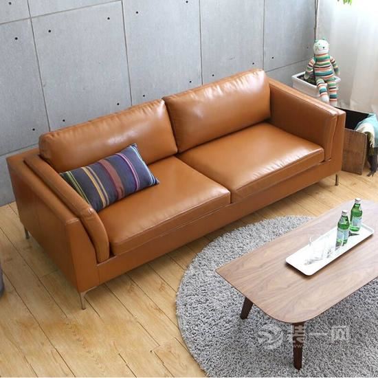 深圳装饰公司分享如何挑选沙发的最强攻略 皮质沙发vs布艺沙发性能对比