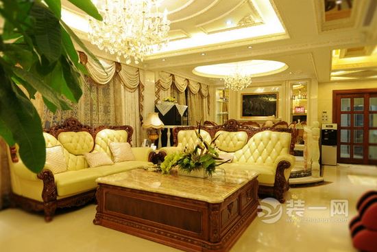 演绎优雅空间魅力 六安家装欧式别墅客厅设计