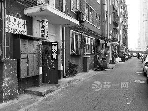 民宅商用破墙开洞 北京某地堵住开墙打洞商家后门迎客