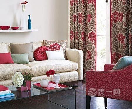 客厅窗帘与沙发软装搭配效果图
