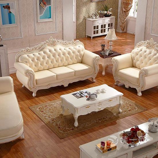 欧式沙发 搭配雍容华贵客厅面貌六安家装设计