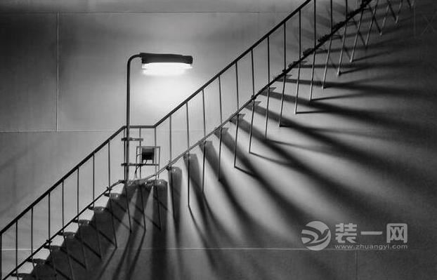 复式楼装修攻略 香港装修网教您量身定做舒适楼梯