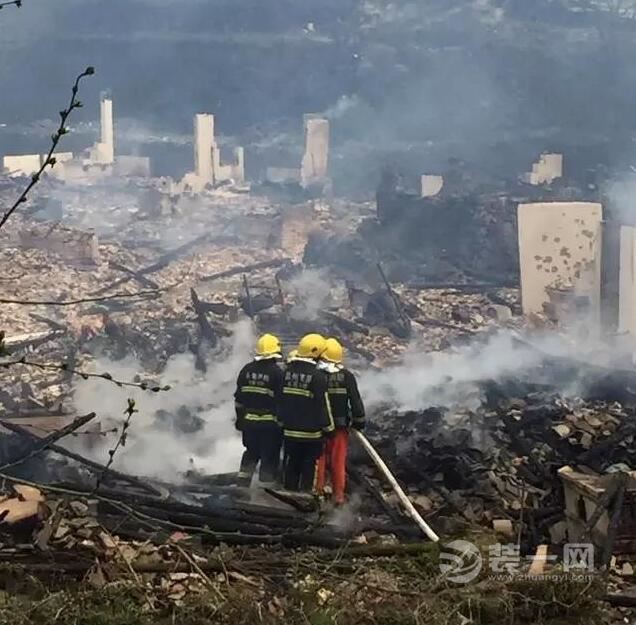 温州永嘉岩坦镇突发大火