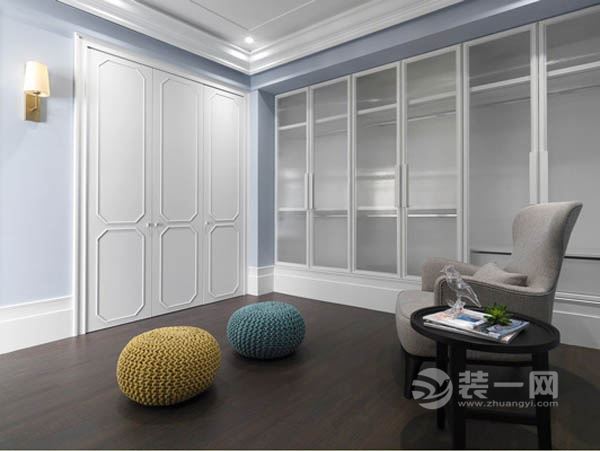 142平米新古典元素融入现代风格四居室主卧休息区装修效果图