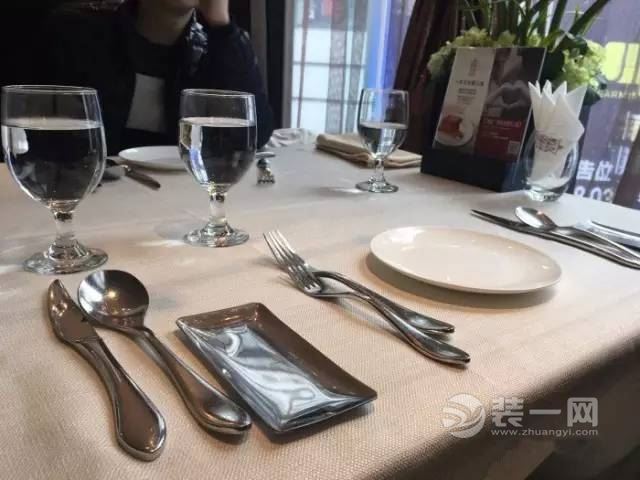 重庆“壕气十足”的17家餐厅