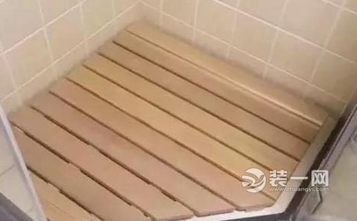 浴室地面装修防水木板设计