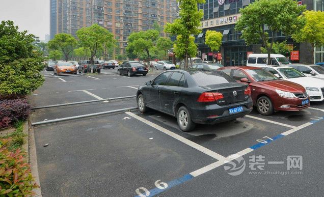 2017郑州计划要建5万个公共停车位
