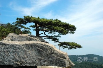 薄刀峰风景区