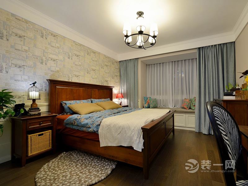 65平米美式风格小两居装修案例卧室装修效果图