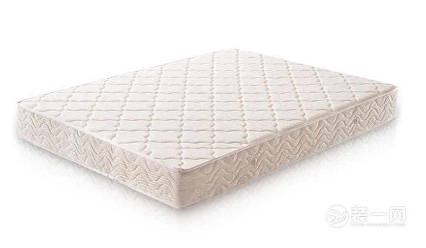 床垫上的保护膜需要撕掉吗 详解如何选购保养床垫