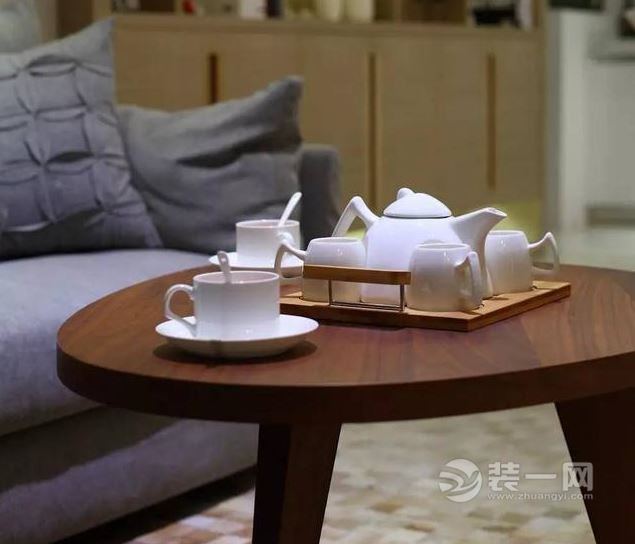 现代简约风格客厅茶几装修效果图