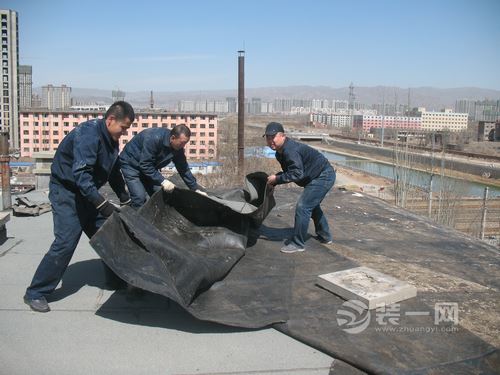 呼和浩特机务段住宅小区屋顶补漏装修 将近2万平米