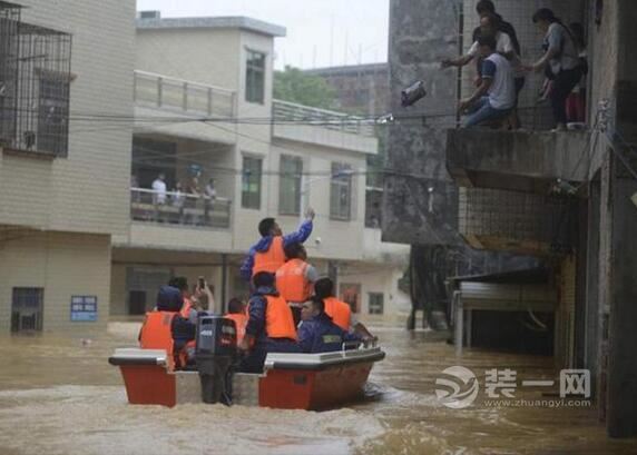 广州暴雨全城被淹图片