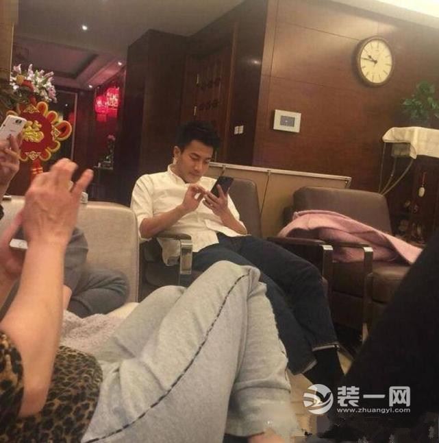 杨幂爸爸晒中式豪宅装修效果图