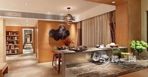 武装修公司汉光谷坐标城C1户型83平米两室两厅现代风格装修设计实景图——餐厨设计