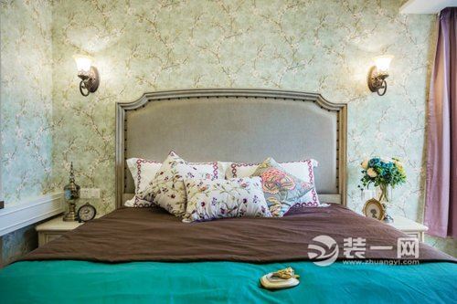 武汉卧龙墨水湖边三居室123平欧美风格装修实景图——卧室床头背景墙
