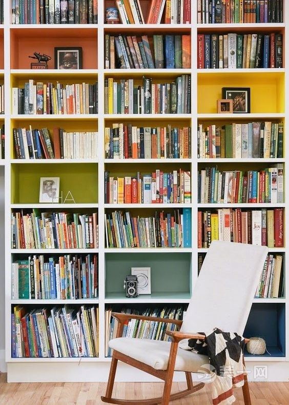 想把家装修成图书馆 9款家庭书架图片和常见尺寸介绍
