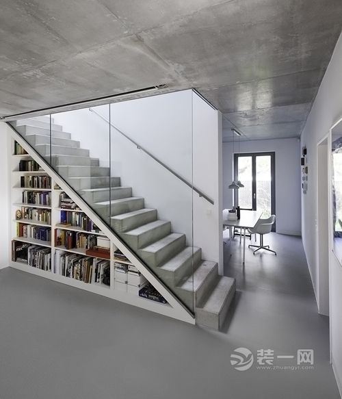 9款楼梯下空间利用效果图 有书柜有储物柜简直太美了