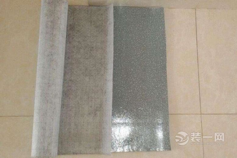 地板纸和地板革哪个好?材质样式环保以及价格分析